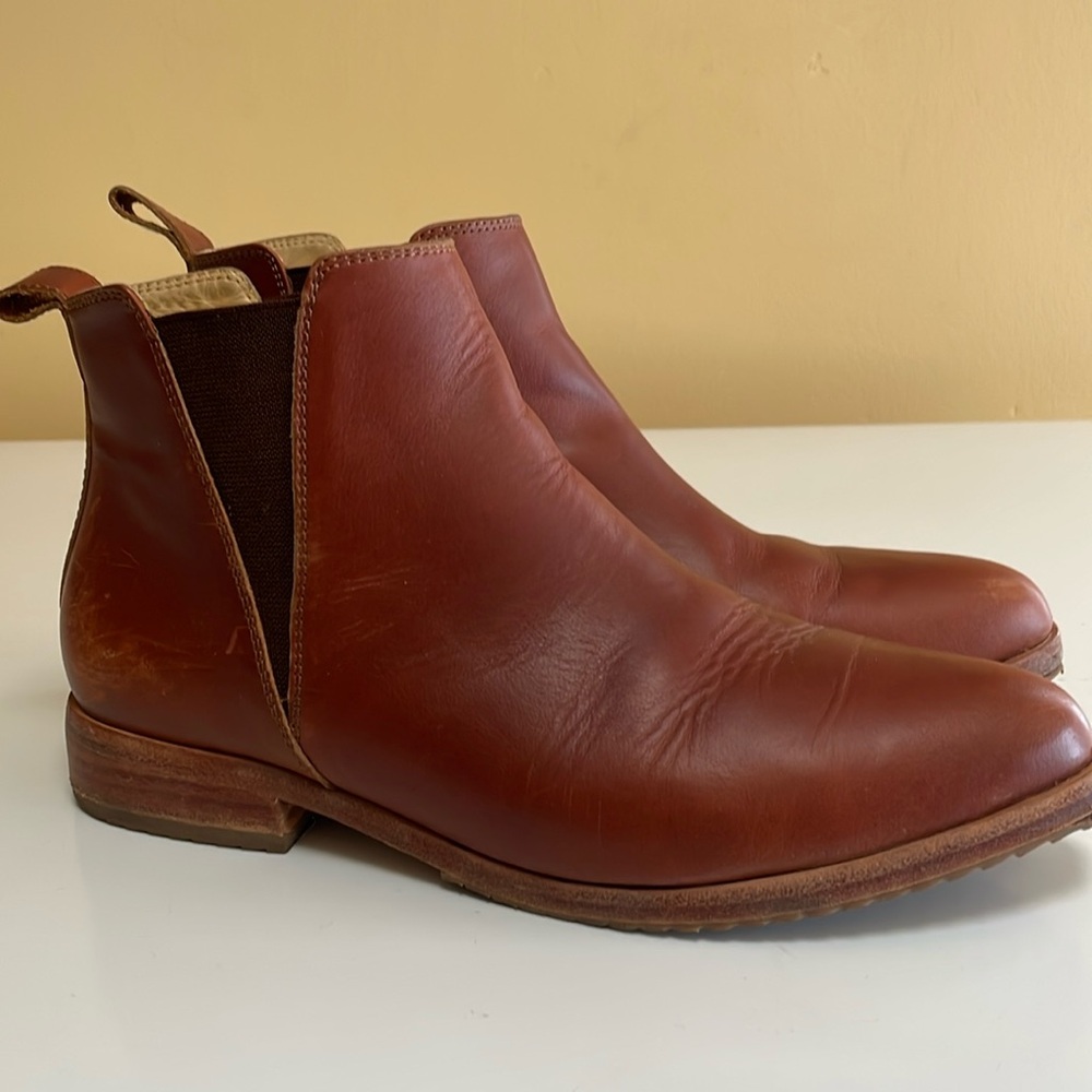 Nisolo Chelsea boots, women’s 7.5, brandy